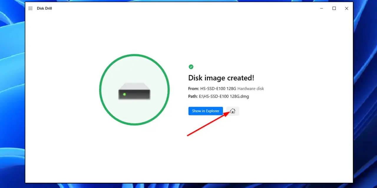 Immagine disco creata con successo. Il percorso del file DMG è visibile, pronto per essere salvato o utilizzato per formattare un disco.