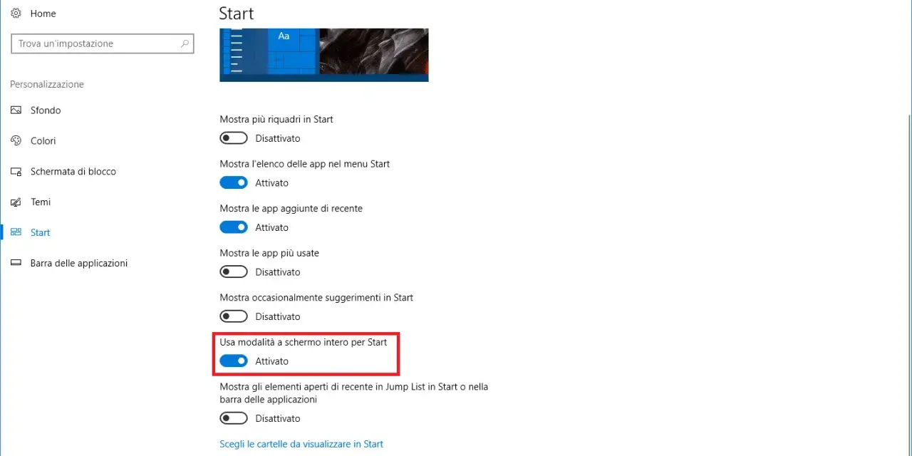 Impostazioni del menu di avvio di Windows 10, con l'opzione "Usa modalità a schermo intero per Start" attivata.