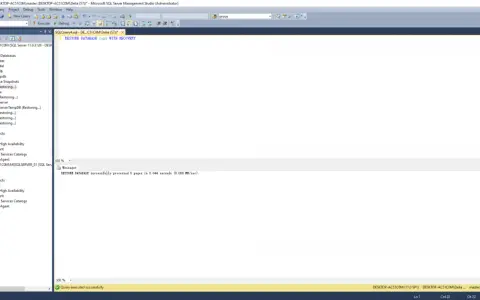 SQL Server Management Studio showing a database restore query and its successful execution message.