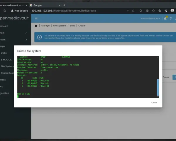 Interfaccia di openmediavault per creare un filesystem RAID1 con tre dischi da 100GB.