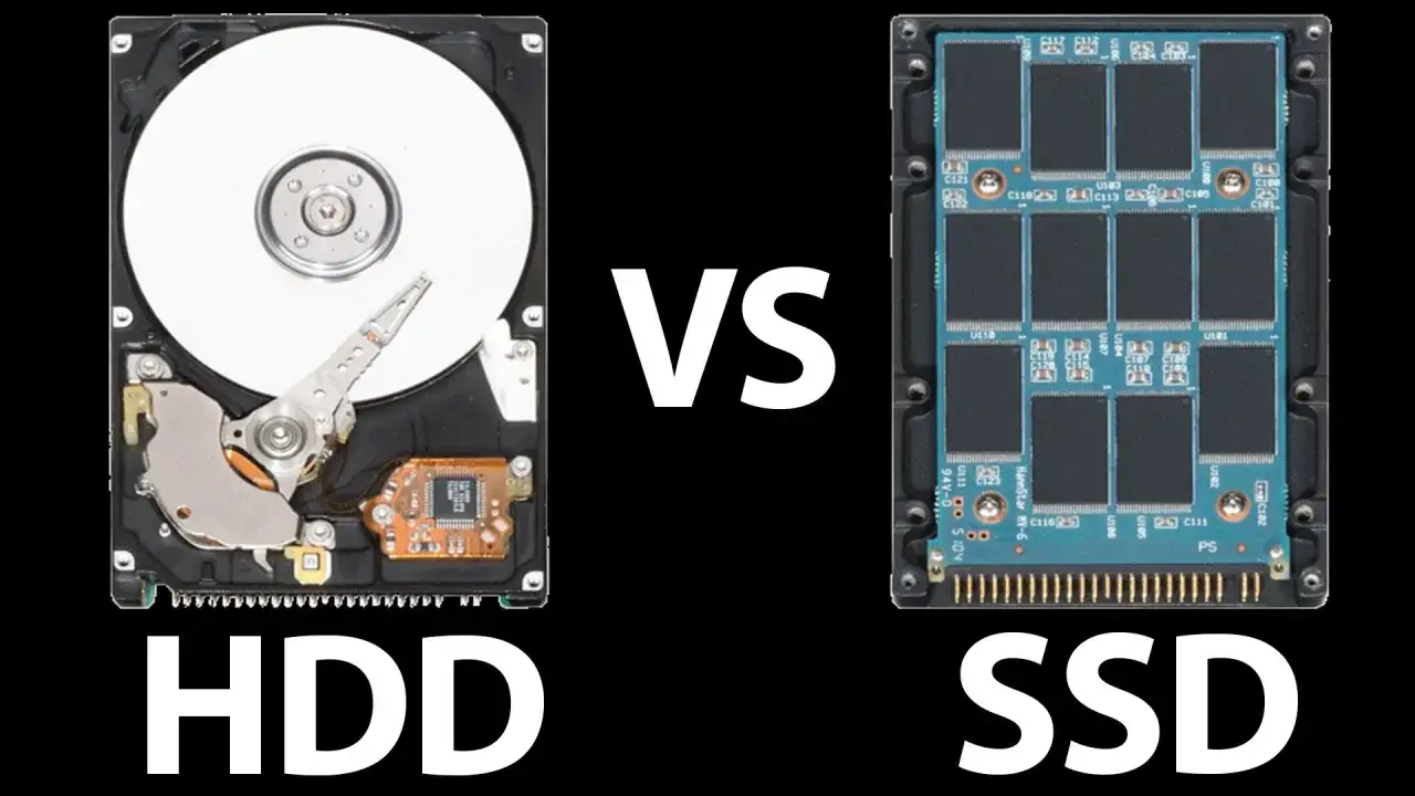 Confronto tra un hard disk (HDD) con piatto rotante e un SSD, che mostra cos'&egrave; l'hard disk e la sua alternativa moderna.